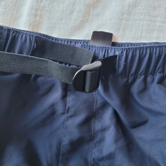 The North Face Navy Shorts - Picture 3 of 7